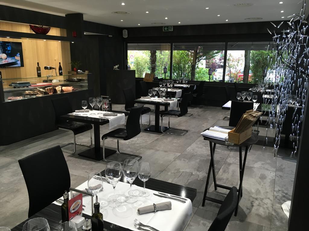 Hostellerie De La Vendee Lancy Ngoại thất bức ảnh