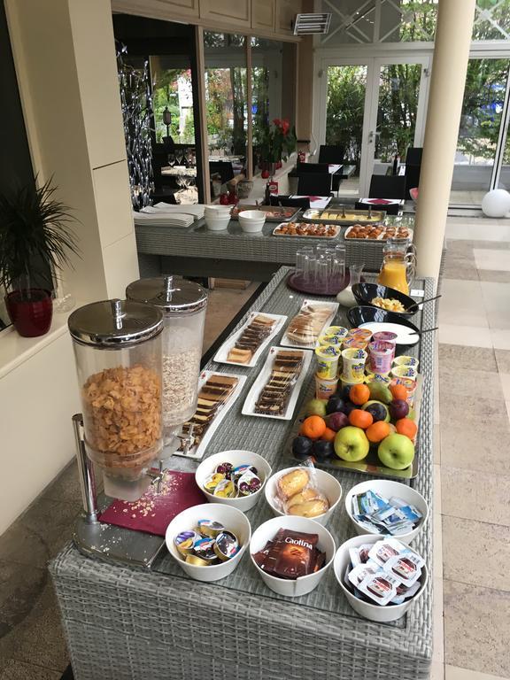Hostellerie De La Vendee Lancy Ngoại thất bức ảnh