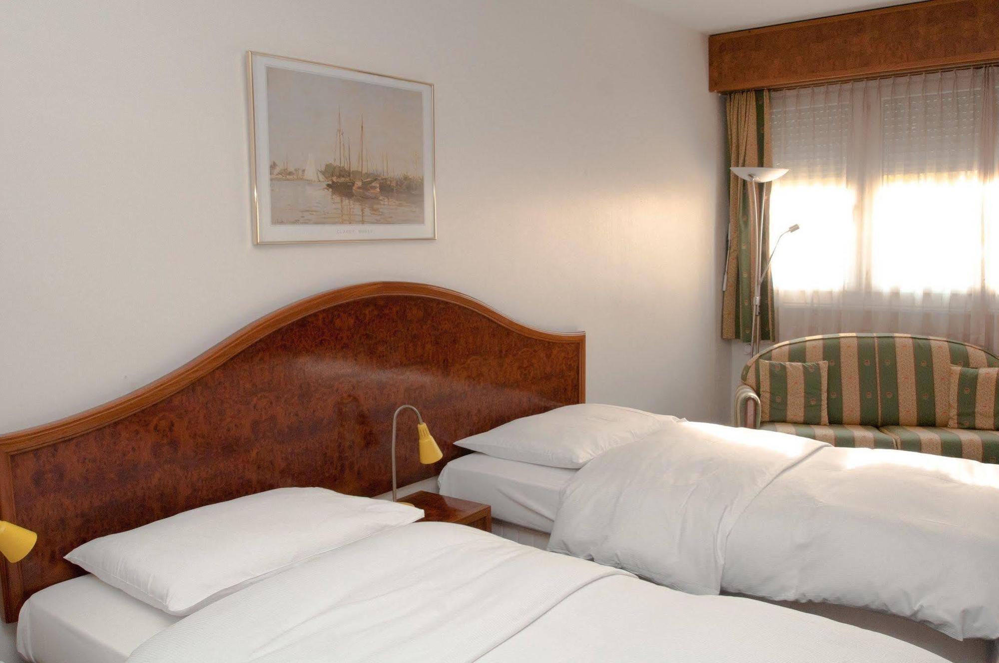 Hostellerie De La Vendee Lancy Ngoại thất bức ảnh