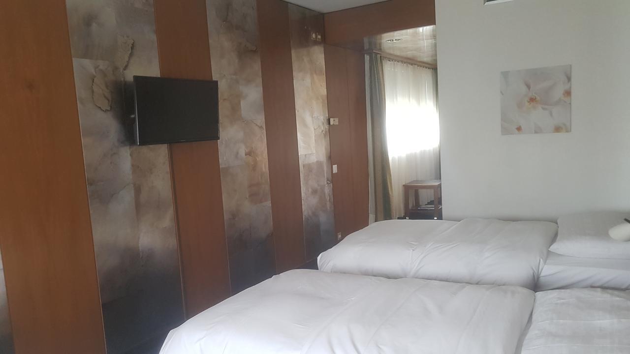Hostellerie De La Vendee Lancy Ngoại thất bức ảnh