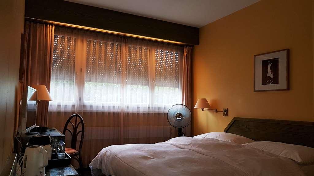 Hostellerie De La Vendee Lancy Phòng bức ảnh
